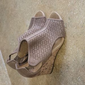 WOMENS LIFESTRIDE WEDGE SHOES SIZE 8.5